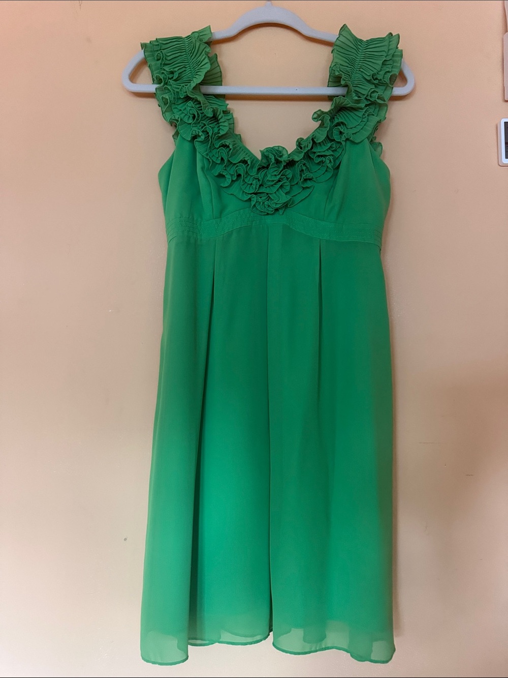 Charming Lilly Pulitzer Kelly Green Chiffon Ruffle Dress Size 4